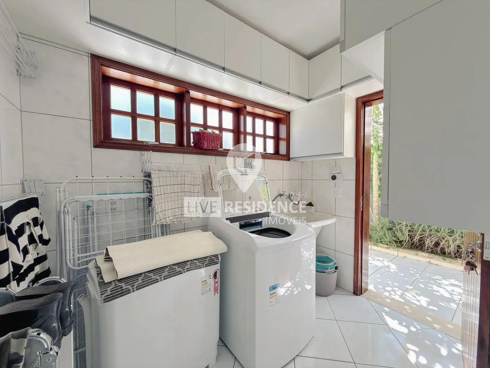 Casa, 3 quartos, 330 m² - Foto 11