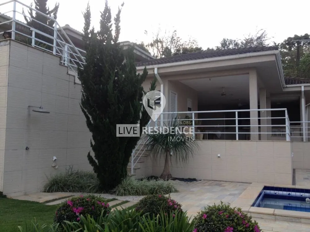 Casa, 3 quartos, 1330 m² - Foto 2
