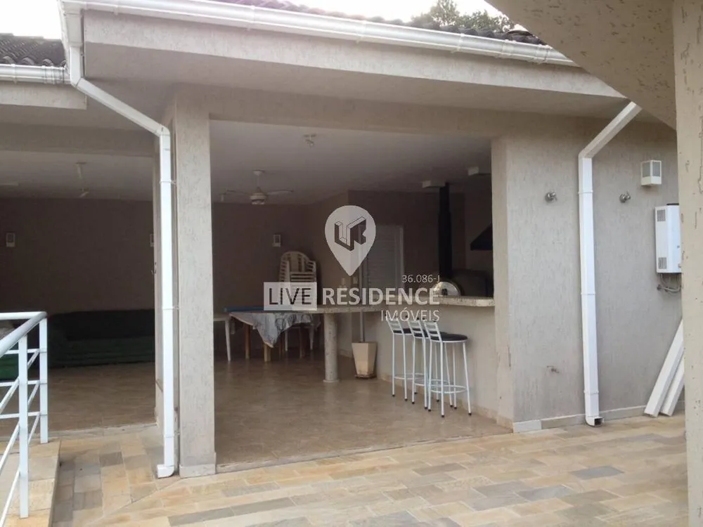 Casa, 3 quartos, 1330 m² - Foto 4