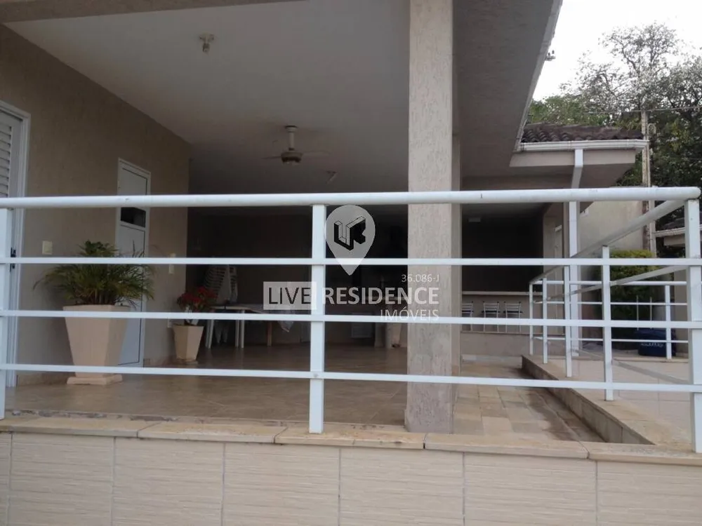 Casa, 3 quartos, 1330 m² - Foto 5