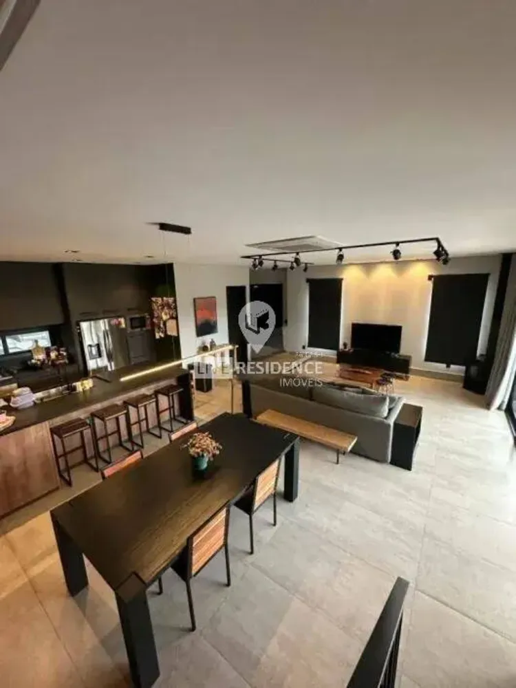 Casa, 3 quartos, 280 m² - Foto 1
