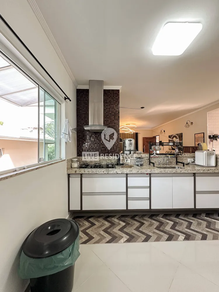 Casa, 3 quartos, 181 m² - Foto 4