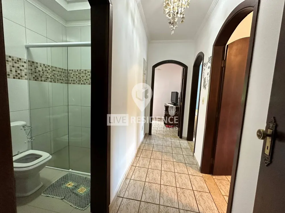 Casa, 4 quartos, 250 m² - Foto 6
