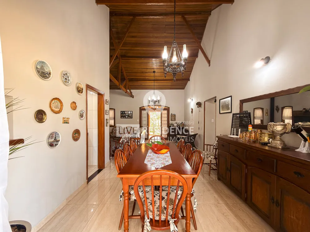 Casa, 4 quartos, 316 m² - Foto 1
