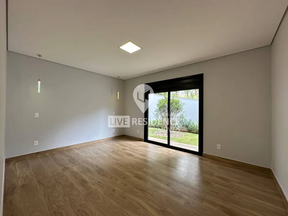 Casa, 3 quartos, 303 m² - Foto 7