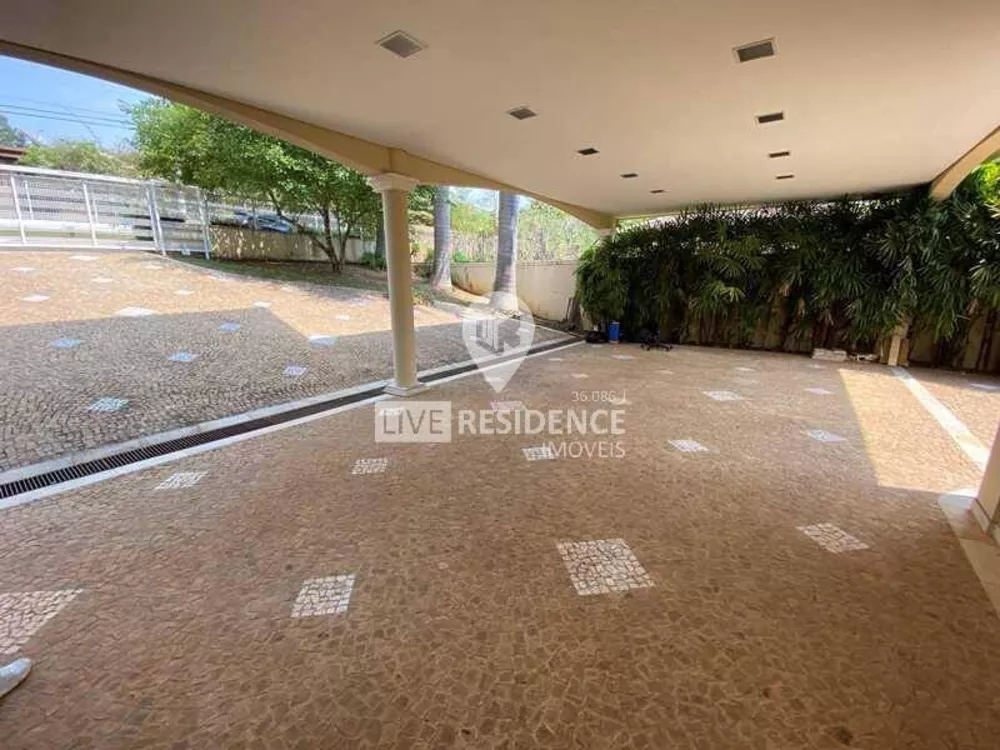 Casa à venda com 5 quartos, 716m² - Foto 3