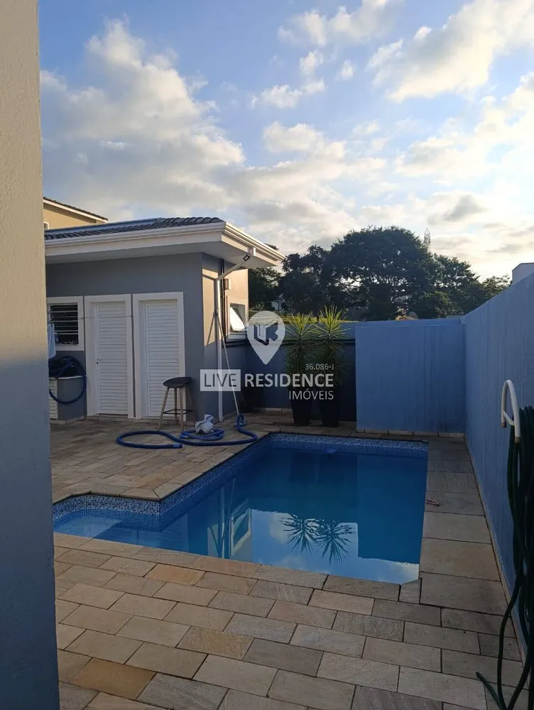 Casa, 3 quartos, 213 m² - Foto 1