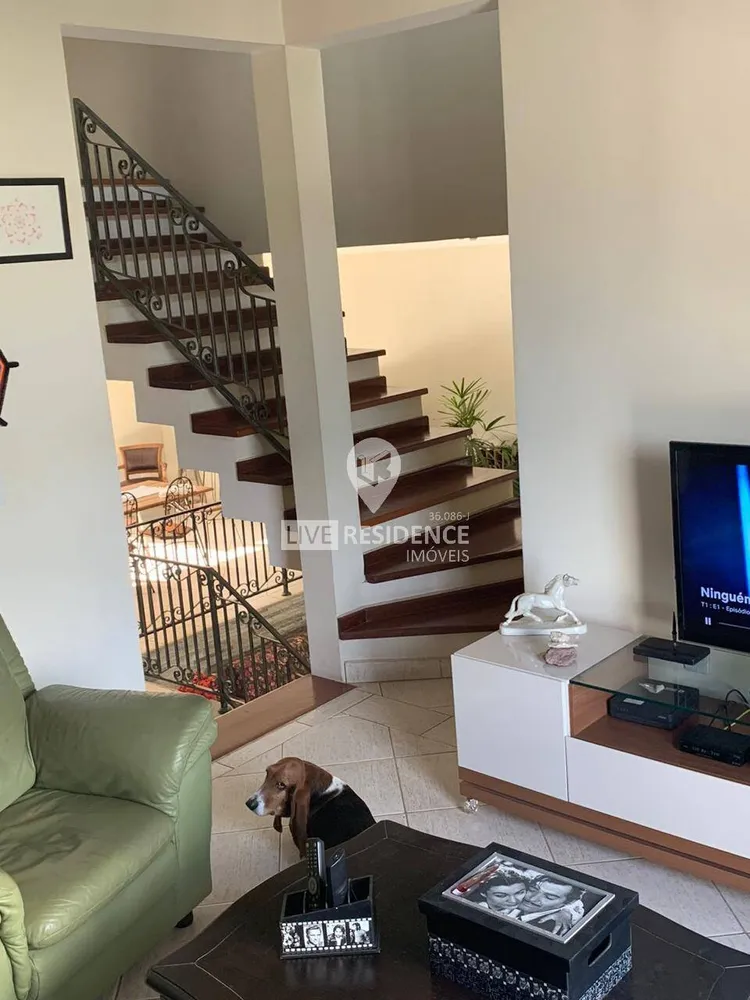 Casa, 3 quartos, 260 m² - Foto 2