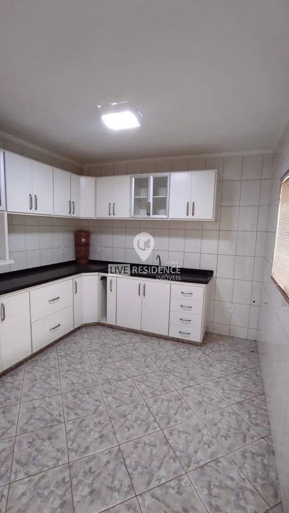 Casa, 3 quartos, 220 m² - Foto 5