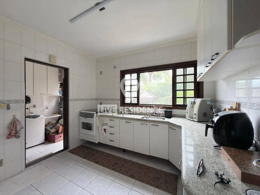 Casa, 3 quartos, 270 m² - Foto 9
