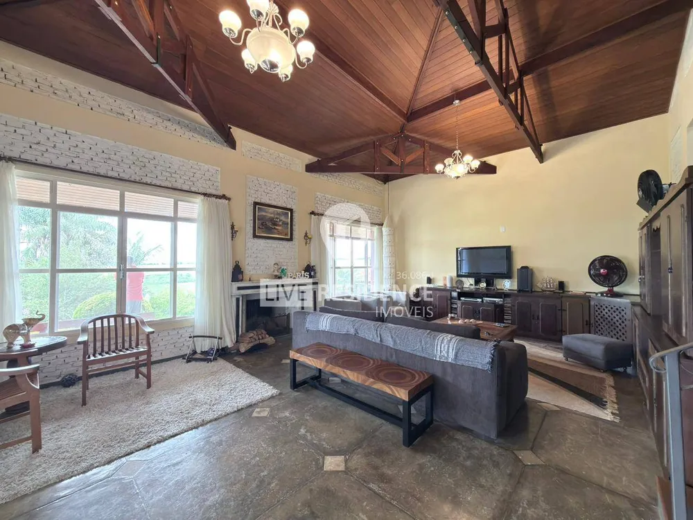 Casa, 3 quartos, 270 m² - Foto 12