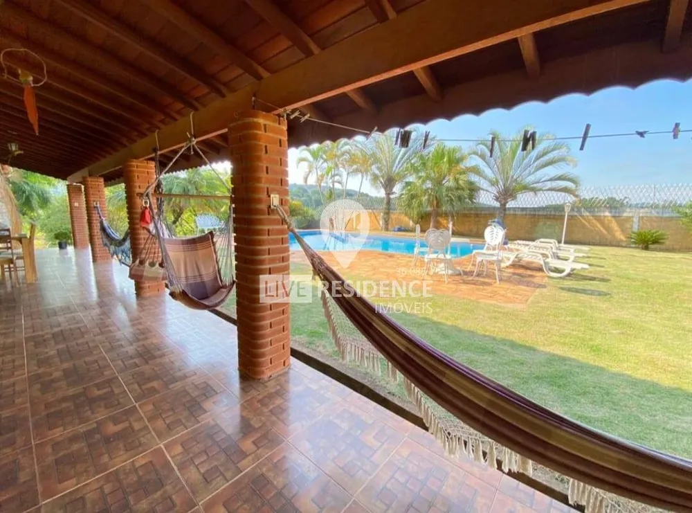 Casa, 3 quartos, 301 m² - Foto 1