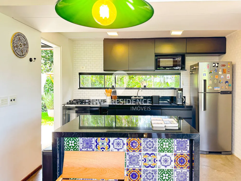 Casa, 4 quartos, 258 m² - Foto 8