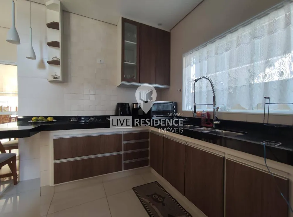 Casa, 3 quartos, 157 m² - Foto 2