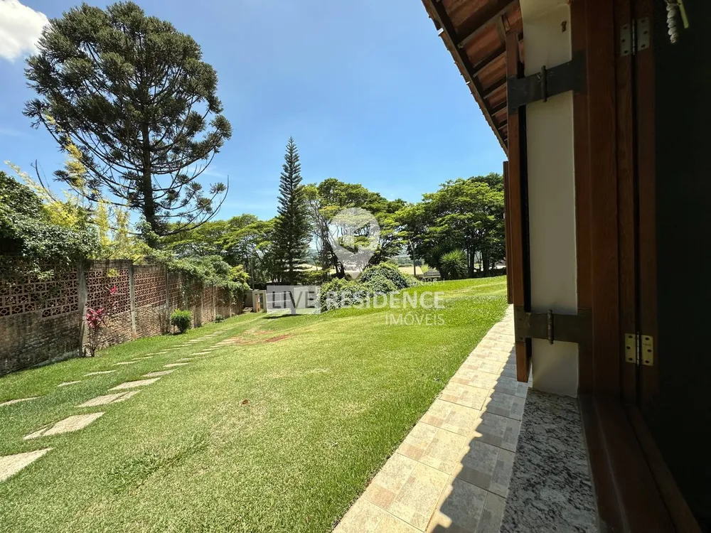 Casa, 5 quartos, 443 m² - Foto 1