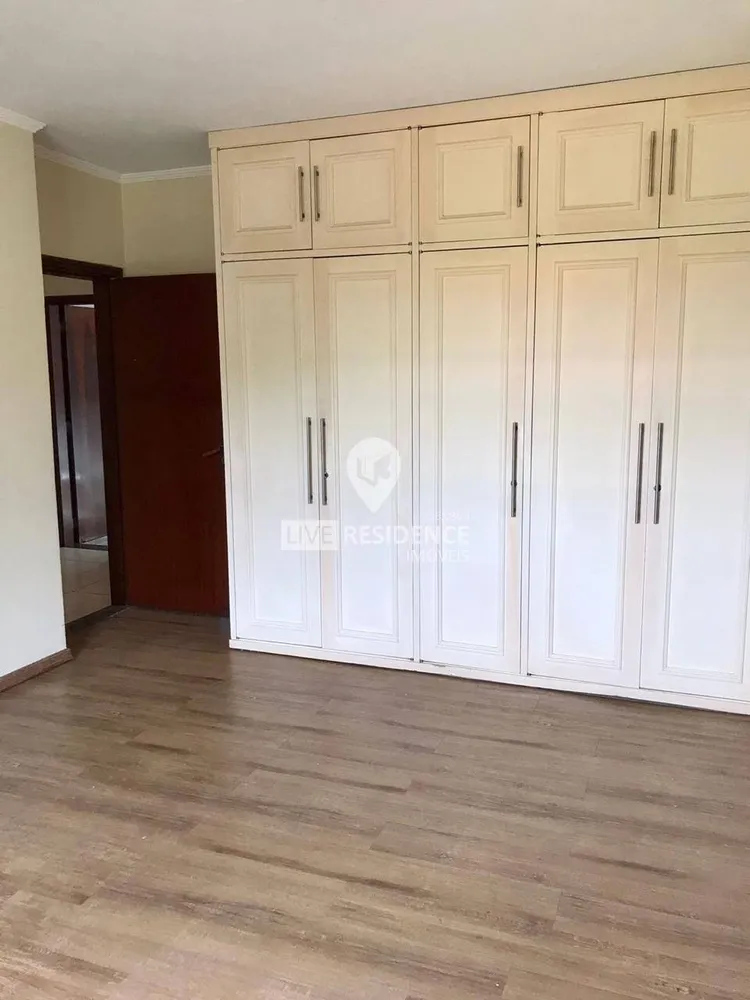 Casa, 4 quartos, 251 m² - Foto 11