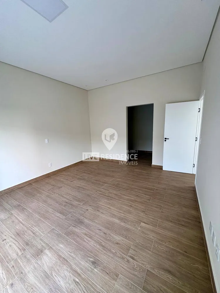 Casa, 3 quartos, 275 m² - Foto 11