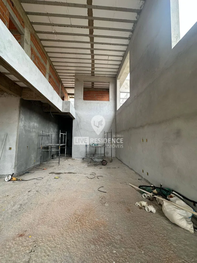 Casa, 4 quartos, 340 m² - Foto 3