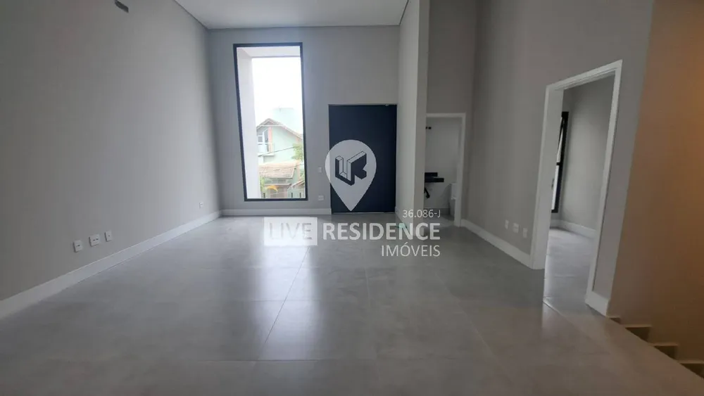 Casa, 3 quartos, 274 m² - Foto 2