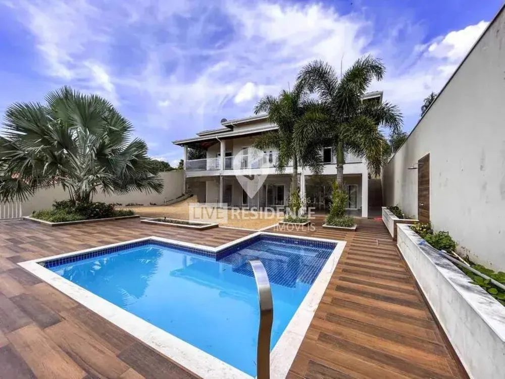 Casa, 3 quartos, 336 m² - Foto 1