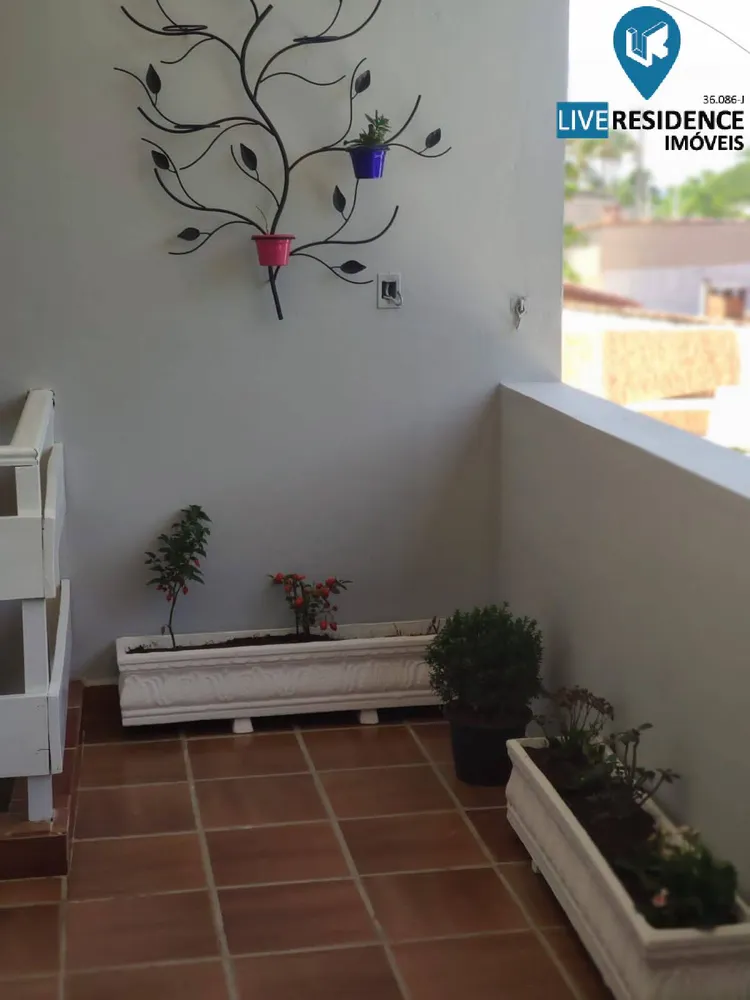 Casa, 3 quartos, 266 m² - Foto 1