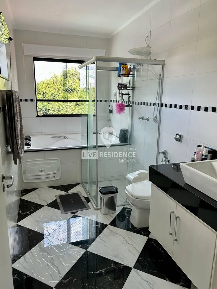 Casa, 3 quartos, 275 m² - Foto 6