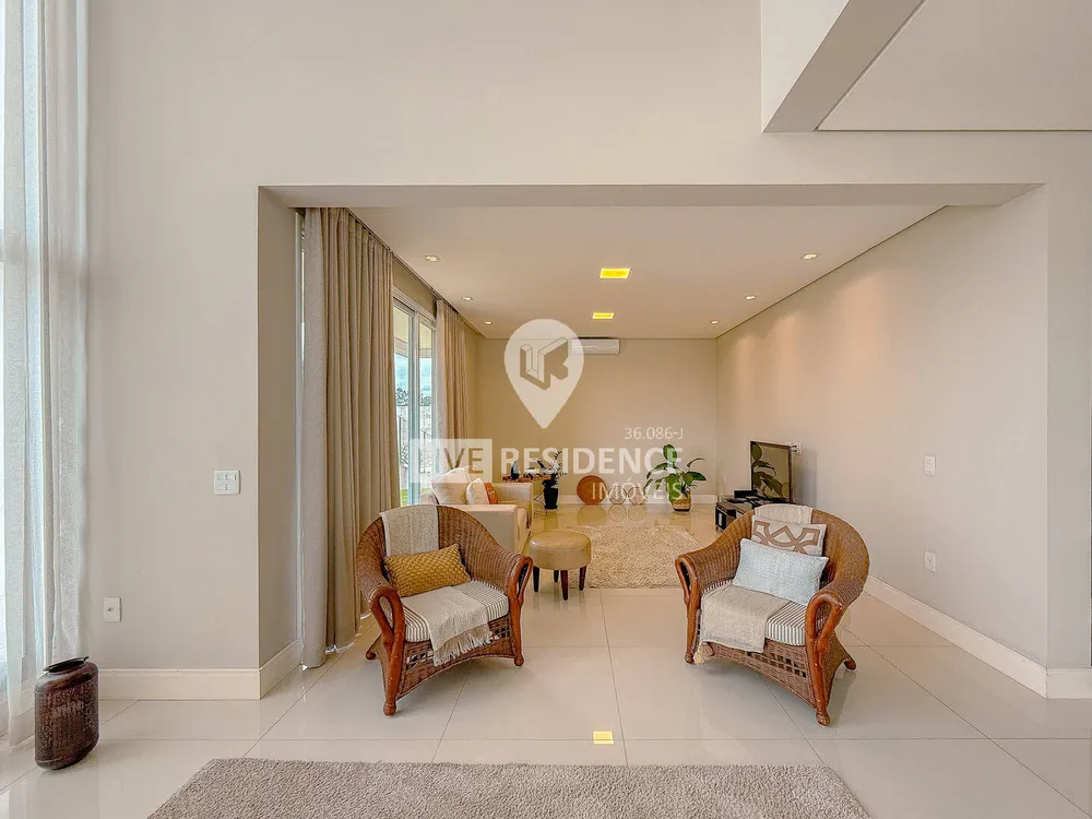 Casa, 4 quartos, 434 m² - Foto 1