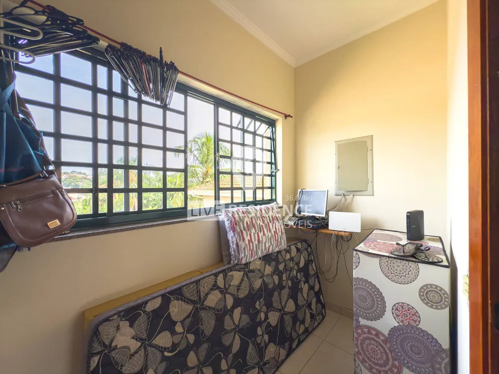 Casa, 3 quartos, 263 m² - Foto 9