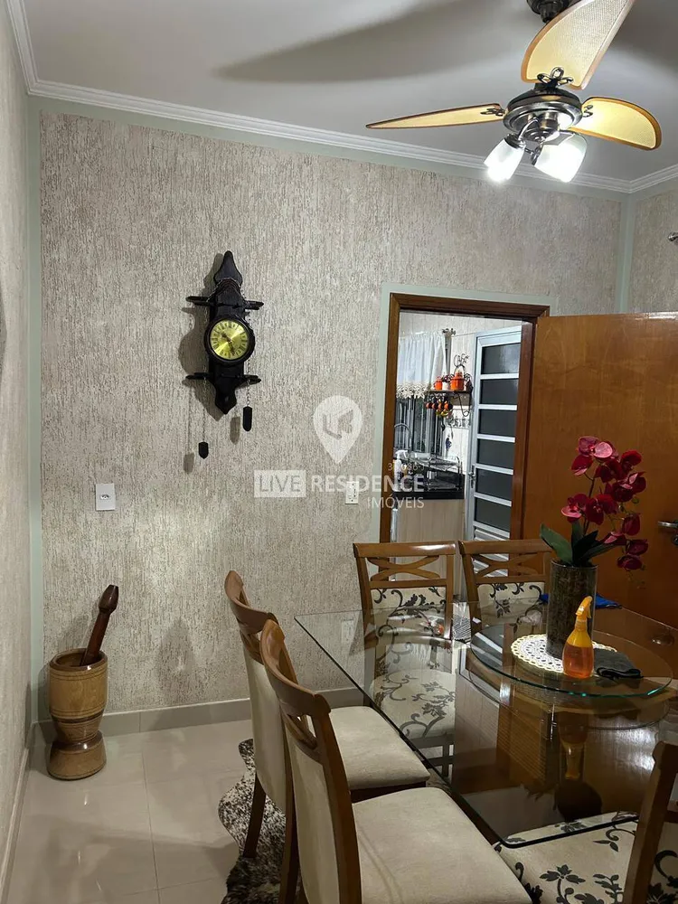 Casa, 4 quartos, 180 m² - Foto 2
