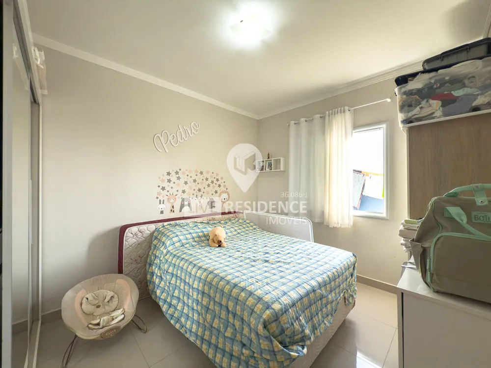 Casa, 3 quartos, 173 m² - Foto 1