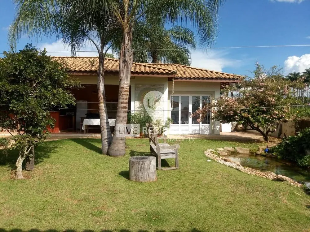 Casa, 4 quartos, 358 m² - Foto 1