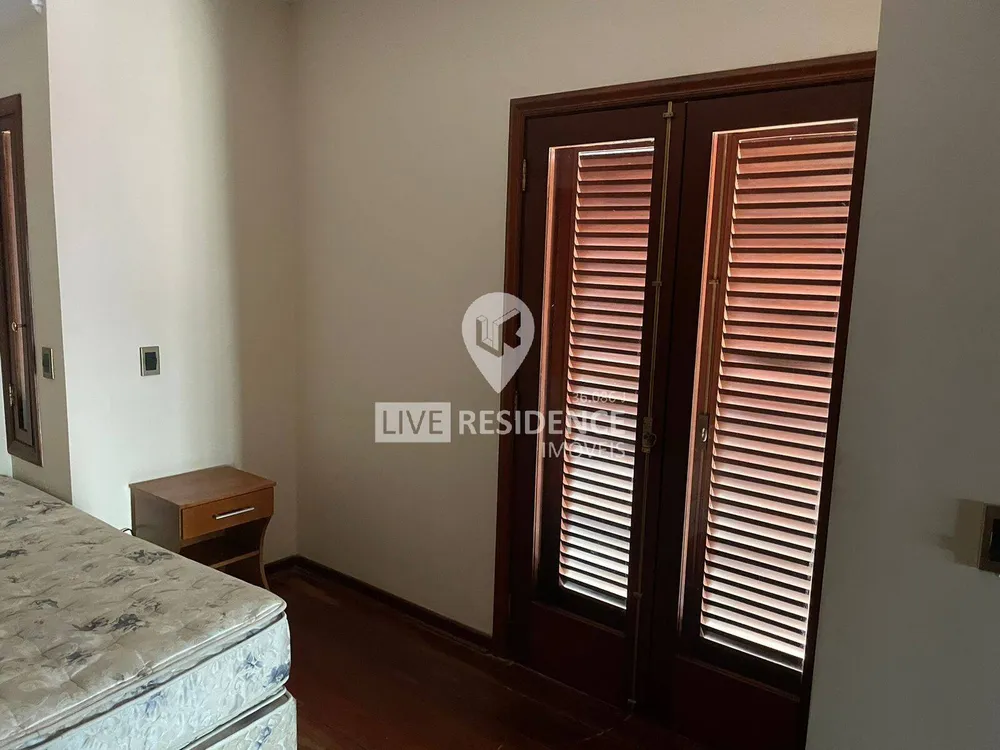 Casa, 8 quartos, 991 m² - Foto 2