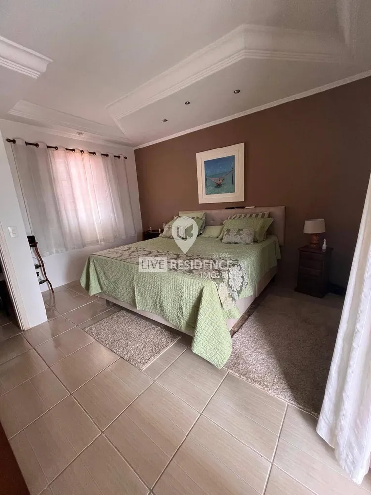Casa, 3 quartos, 246 m² - Foto 9