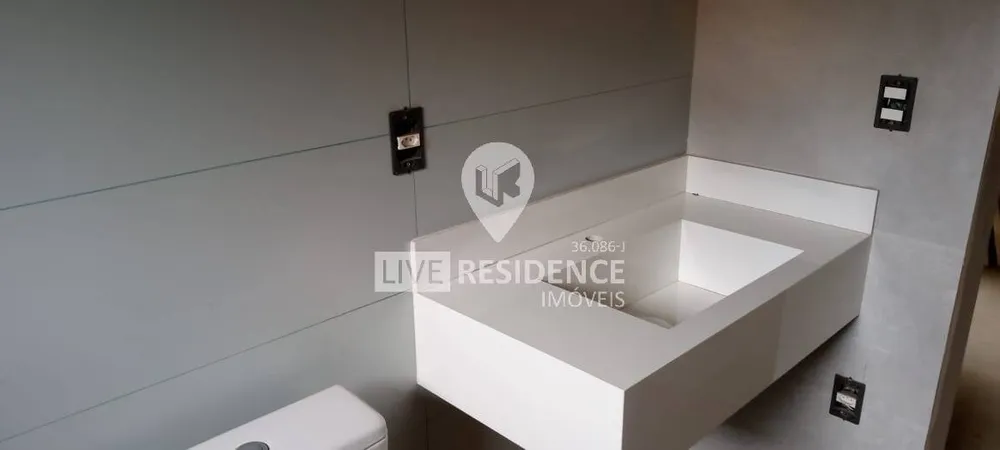 Casa, 4 quartos, 248 m² - Foto 2