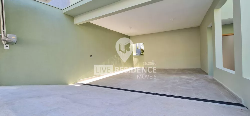 Casa à venda com 3 quartos, 140m² - Foto 3