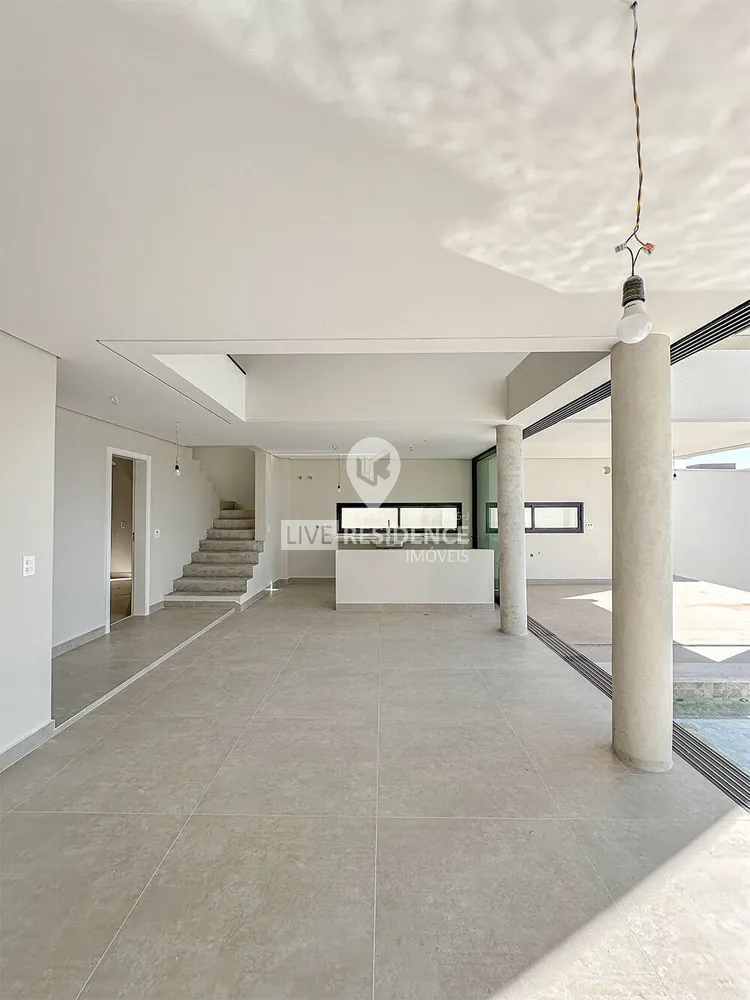 Casa, 4 quartos, 228 m² - Foto 9