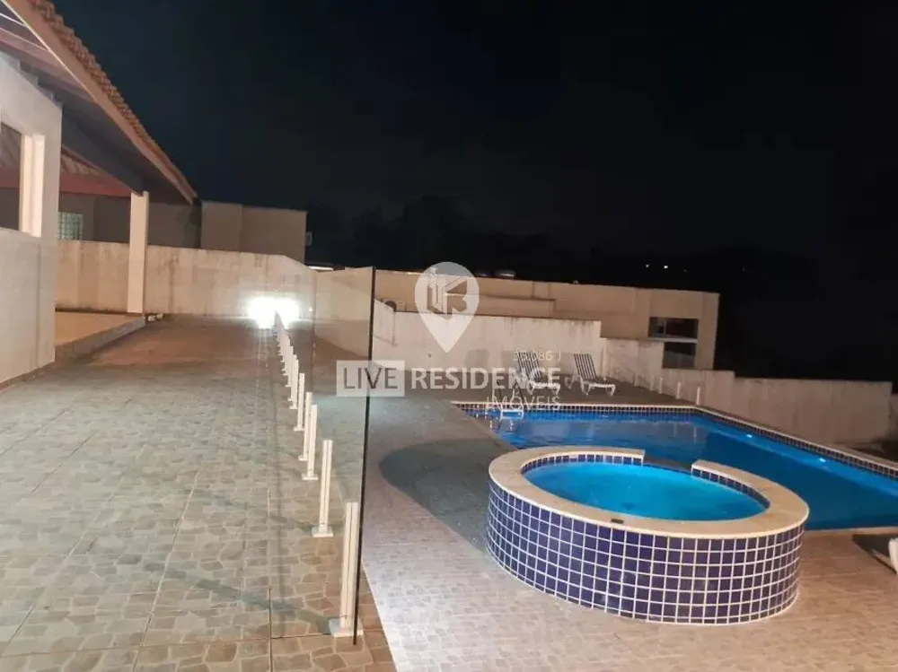 Casa, 4 quartos, 357 m² - Foto 2