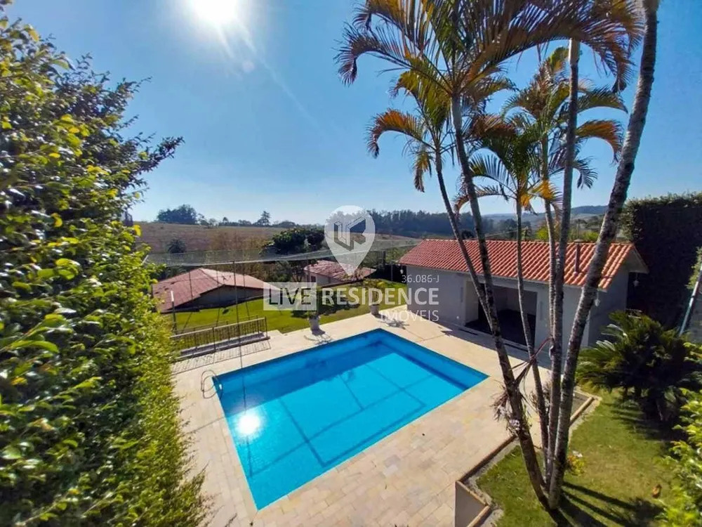 Casa, 4 quartos, 330 m² - Foto 1