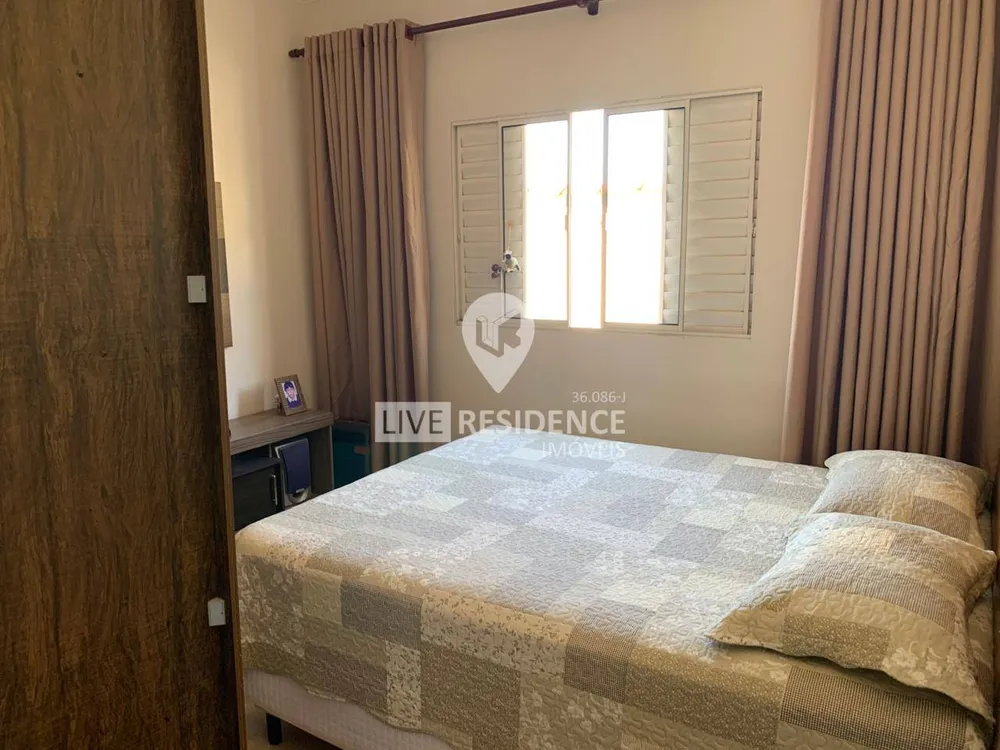 Casa, 3 quartos, 204 m² - Foto 12