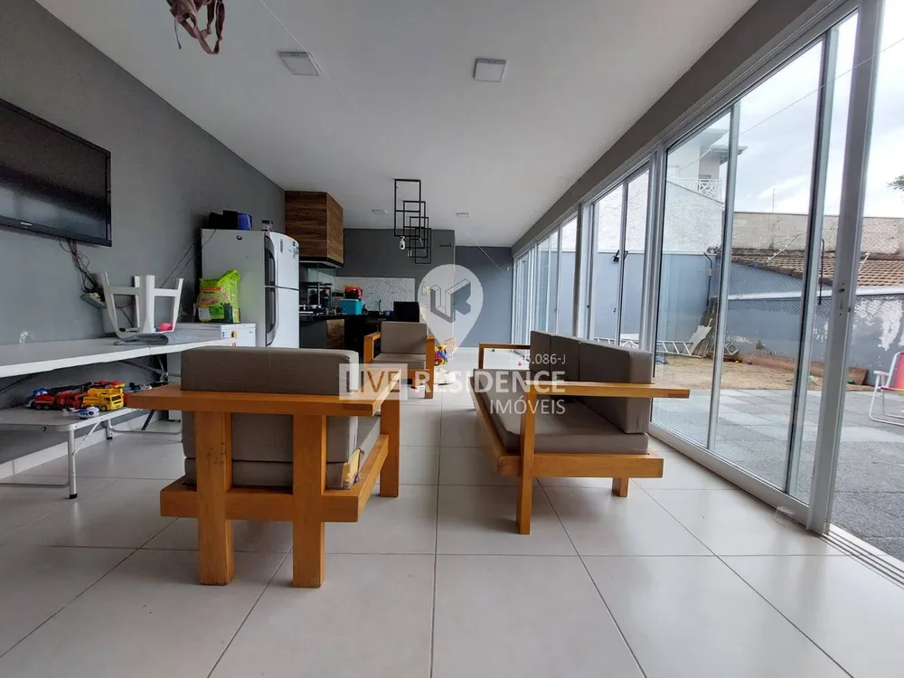 Casa, 3 quartos, 267 m² - Foto 3