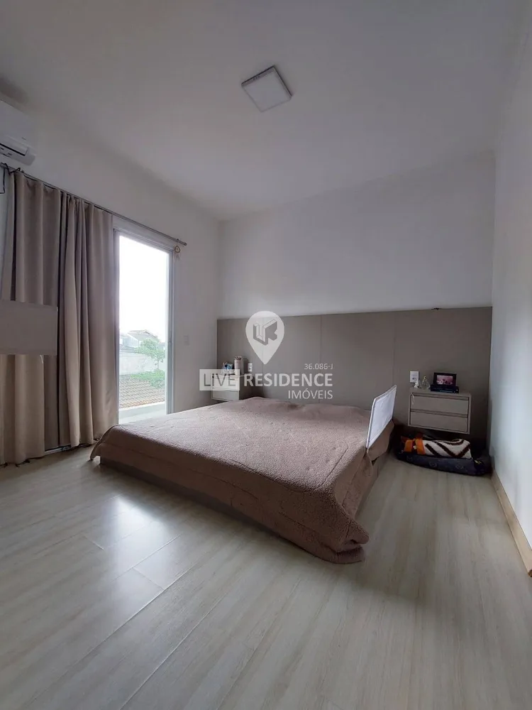 Casa, 3 quartos, 267 m² - Foto 9