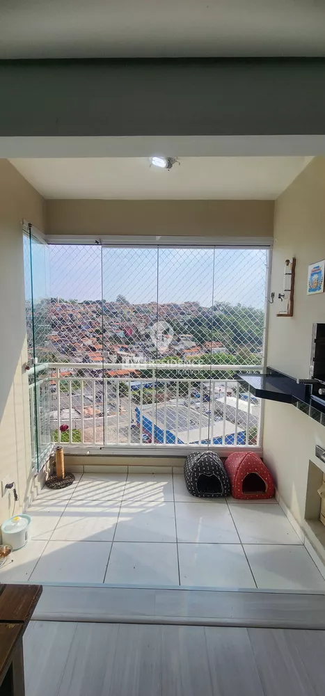 Apartamento à venda com 2 quartos, 64m² - Foto 4