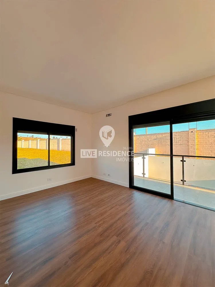 Casa, 3 quartos, 253 m² - Foto 4