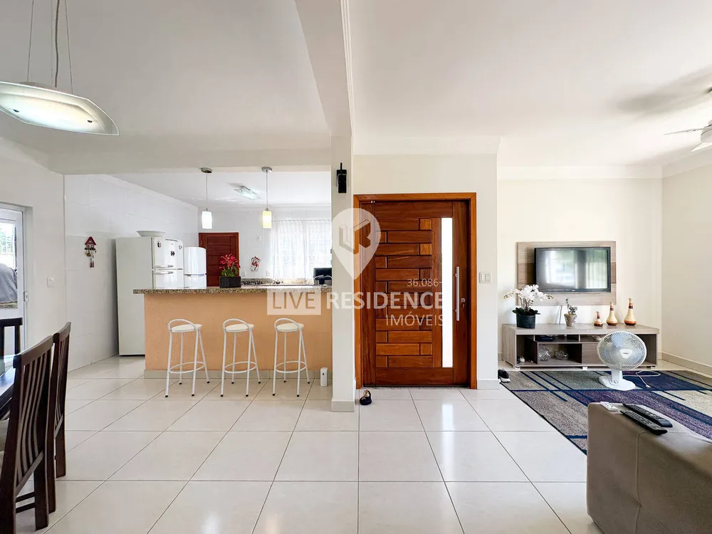 Casa, 4 quartos, 168 m² - Foto 2