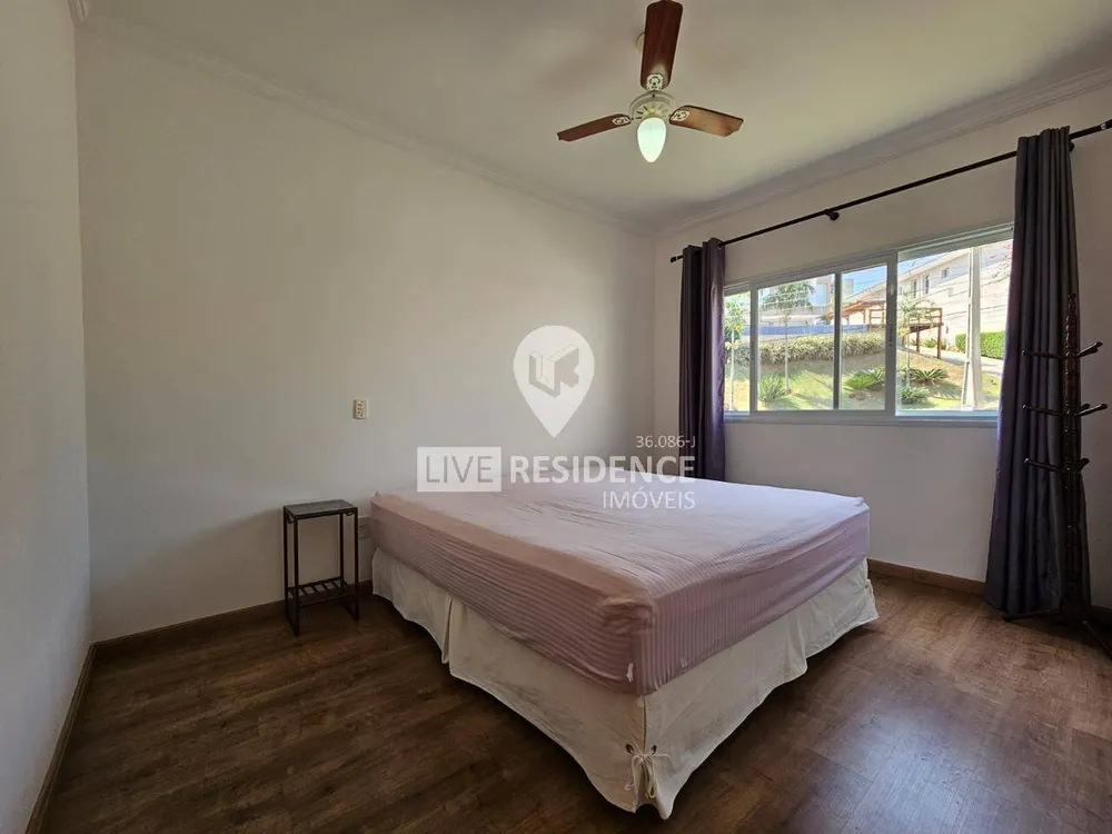 Casa, 3 quartos, 249 m² - Foto 11