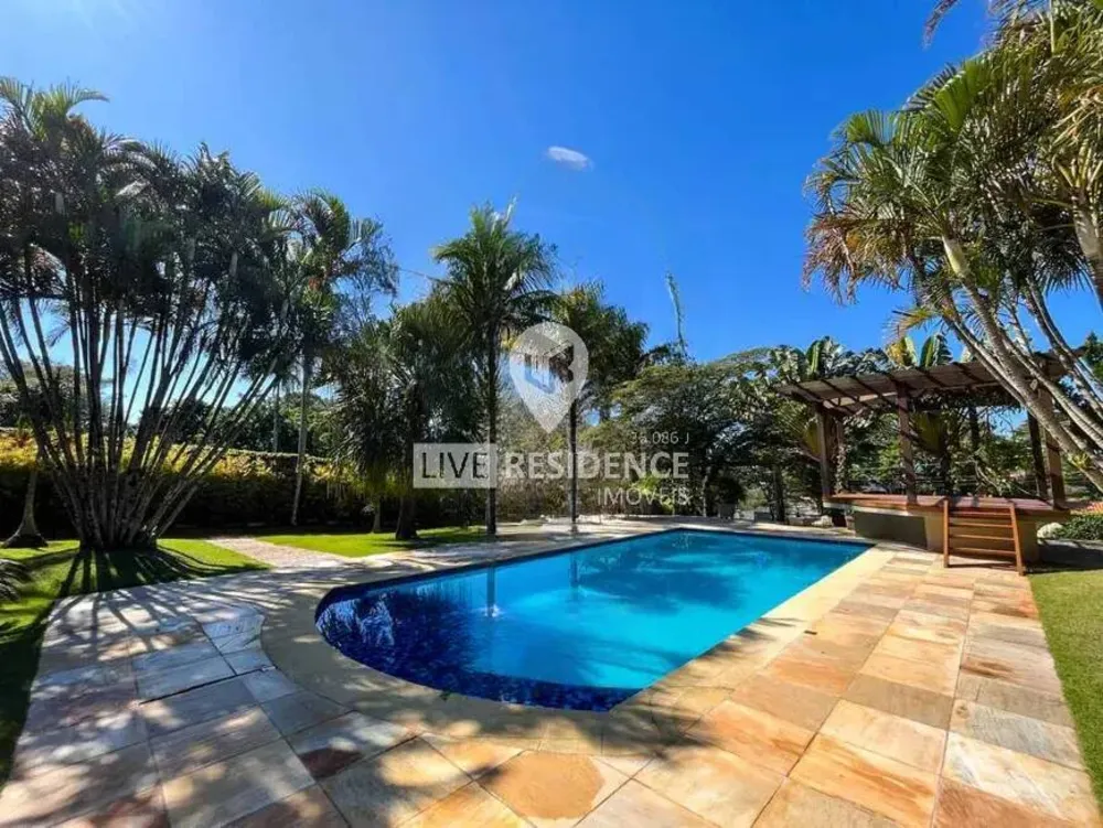 Casa, 6 quartos, 594 m² - Foto 1