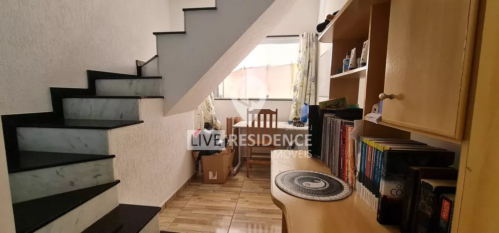 Casa à venda com 3 quartos, 156m² - Foto 4