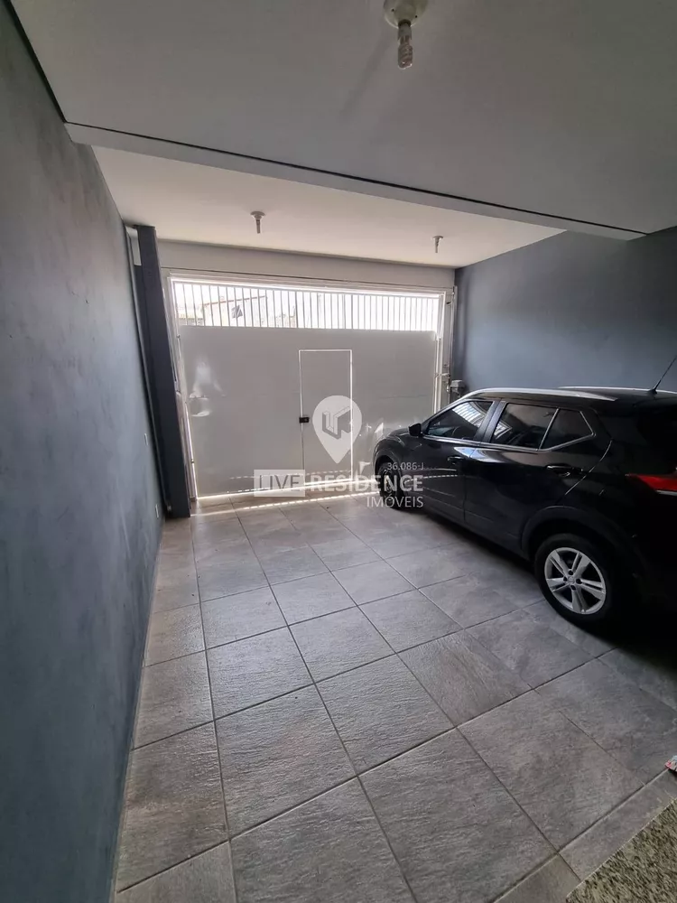 Casa à venda com 3 quartos, 133m² - Foto 2