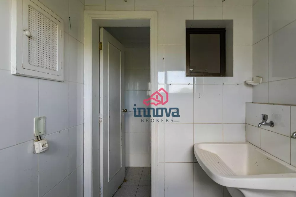 Apartamento à venda com 3 quartos, 97m² - Foto 11