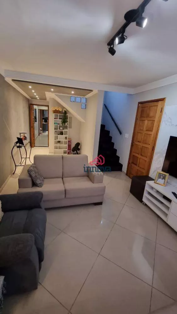 Sobrado à venda com 4 quartos, 194m² - Foto 3